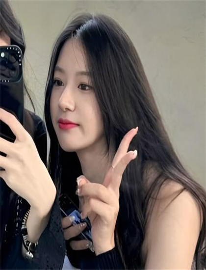 《绮靡夫人离婚后督军一夜白头》场景布置分析：环境设计与主题呼应探讨，免费观看